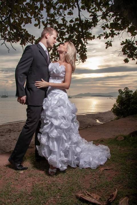 Ensaio de Pré wedding em Florianóplois-Santo Antônio de Lisboa-Ensaio na Praia de Santa Catarina-Por do Sol na Santo Antônio de Lisboa-Igreja Santo Antônio de Lisboa-Ponte Hercílio Luz'