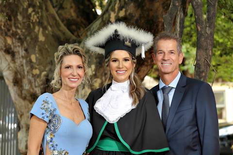 Fotógrafo de formatura em Porto Alegre; fotografo de formatura; Fotografia de Formatura; cobertura de formatura na UFRGS'