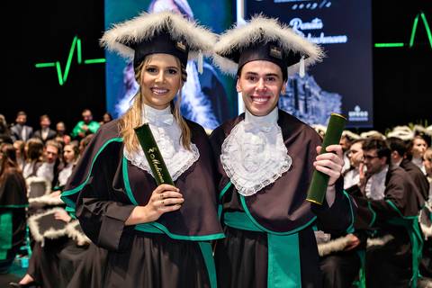 Fotógrafo de formatura em Porto Alegre; fotografo de formatura; Fotografia de Formatura; cobertura de formatura na UFRGS; Colação de grau'
