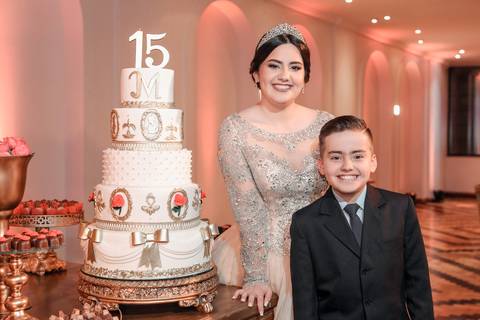 foto-fotos-fotografia-photo-shoot-foto15anos-festa-festalinda-festa15anos-debut-debutante-debutando-2019-2020-maquiagem-teen-jovem-making-og-aniversario-quinzeanos-quinze-fifteen-party-fotografo-fotografos-fabio-martins-porto-alegre-associação-banco do br'