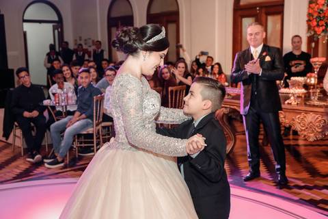 foto-fotos-fotografia-photo-shoot-foto15anos-festa-festalinda-festa15anos-debut-debutante-debutando-2019-2020-maquiagem-teen-jovem-making-og-aniversario-quinzeanos-quinze-fifteen-party-fotografo-fotografos-fabio-martins-porto-alegre-associação-banco do br'