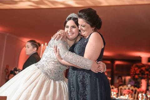 foto-fotos-fotografia-photo-shoot-foto15anos-festa-festalinda-festa15anos-debut-debutante-debutando-2019-2020-maquiagem-teen-jovem-making-og-aniversario-quinzeanos-quinze-fifteen-party-fotografo-fotografos-fabio-martins-porto-alegre-associação-banco do br'