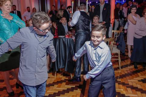 foto-fotos-fotografia-photo-shoot-foto15anos-festa-festalinda-festa15anos-debut-debutante-debutando-2019-2020-maquiagem-teen-jovem-making-og-aniversario-quinzeanos-quinze-fifteen-party-fotografo-fotografos-fabio-martins-porto-alegre-associação-banco do br'