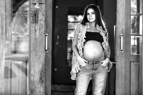 Book de Gestante - Urbano  - Porto Alegre - gravida-gestacao-gravidos-gestante-gravidinha-maternidade-ensaiogravida-ensaiogestante-fotogestante-ensaio-gestante-externo-moderno-estudio-gravidivda-gestanteslindas-fotografo-fotografia-pgotographer-pre'