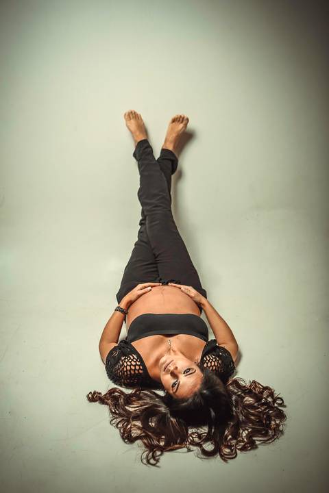 Book de Gestante - Urbano  - Porto Alegre - gravida-gestacao-gravidos-gestante-gravidinha-maternidade-ensaiogravida-ensaiogestante-fotogestante-ensaio-gestante-externo-moderno-estudio-gravidivda-gestanteslindas-fotografo-fotografia-pgotographer-pre'