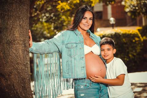 Book de Gestante - Urbano  - Porto Alegre - gravida-gestacao-gravidos-gestante-gravidinha-maternidade-ensaiogravida-ensaiogestante-fotogestante-ensaio-gestante-externo-moderno-estudio-gravidivda-gestanteslindas-fotografo-fotografia-pgotographer-pre'