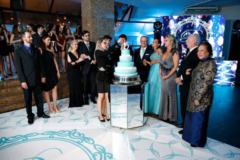 Porto Alegre – Fotos – Fotos de 15 anos – festa de 15 anos – festa linda de 15 anos – fotográfo Fábio Martins – Grêmio Náutico União – Turquesa eventos – Debutantes Porto Alegre '