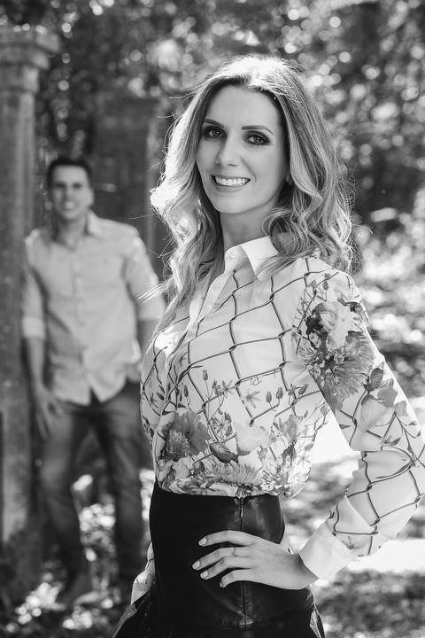 pré wedding - ensaio de pré wedding - fotos de casal - fotos em bento gonçalves - fotos românticas - fotos em preto e branco'