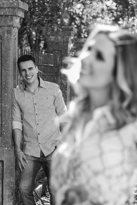 pré wedding - ensaio de pré wedding  - fotos de casal - fotos em bento gonçalves - fotos românticas - fotos em preto e branco'