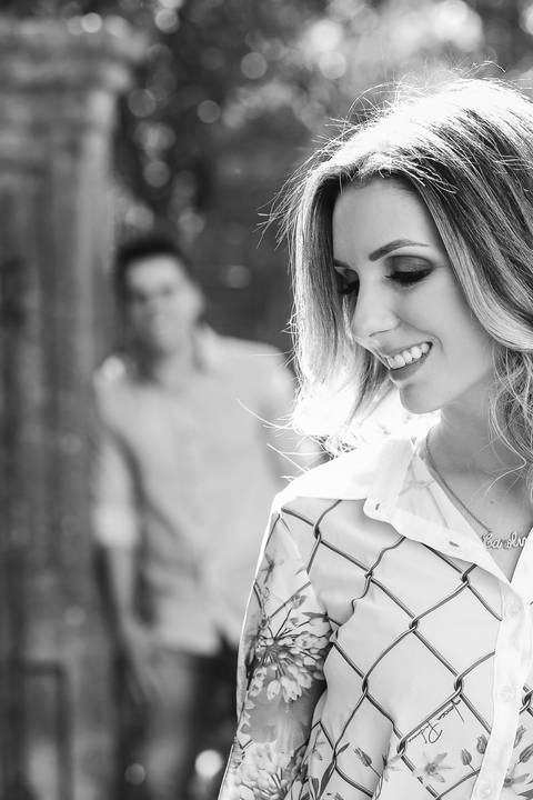 pré wedding - ensaio de pré wedding - fotos de casal - fotos em bento gonçalves - fotos românticas - fotos em preto e branco'