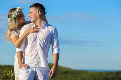 pré wedding - ensaio de pré wedding - fotos na praia - fotos na praia de torres - fotos de casal - fotos românticas  '