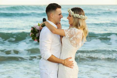 pré wedding - ensaio de pré wedding - fotos na praia - fotos na praia de torres - fotos de casal - fotos românticas  '