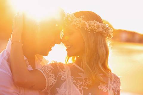 pré wedding - ensaio de pré wedding - fotos na praia - fotos na praia de torres - fotos de casal - fotos românticas - por do sol'