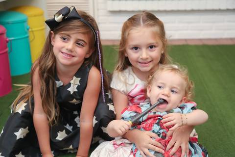 festa-de-aniversario-infantil-feita-por-fabio-martins-fotografo-de-porto-alegre-merci-festa linda-fotografo infantil -  melhores fotos de aniversário '