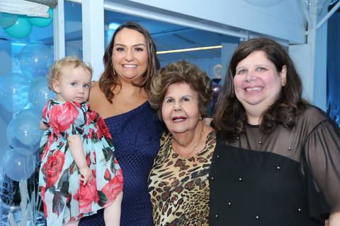 festa-de-aniversario-infantil-feita-por-fabio-martins-fotografo-de-porto-alegre-merci-festa linda-fotografo infantil -  melhores fotos de aniversário '