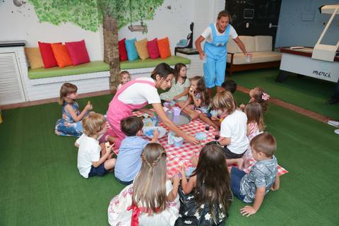 festa-de-aniversario-infantil-feita-por-fabio-martins-fotografo-de-porto-alegre-merci-festa linda-fotografo infantil -  melhores fotos de aniversário '