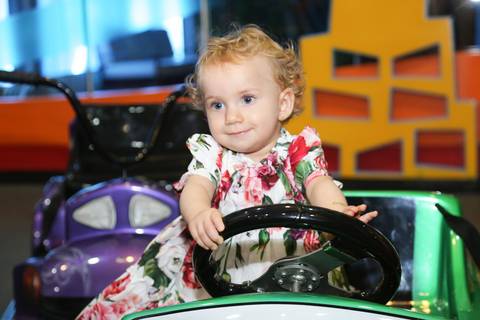 festa-de-aniversario-infantil-feita-por-fabio-martins-fotografo-de-porto-alegre-merci-festa linda-fotografo infantil -  melhores fotos de aniversário '