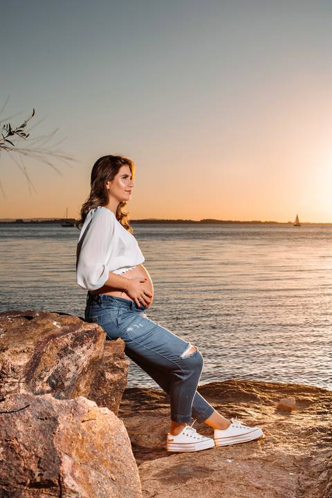 ensaio de gestante – book de gestante – fotografo de gestante – book de gestante na natureza – gestante no por sol – fotos de gestante no por do sol – lindas fotos de gestante com por do sol – Fábio Martins fotografo de gestante – gestante em estúdio '