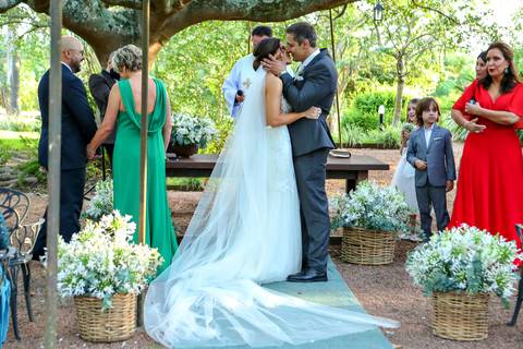 Fotógrafo de casamento em Porto Alegre - fotografo de casamento - melhor fotografo de casamento - vinícola laurentia – casamento lindo – casamento na fazenda – casamento de dia – casamento ao por do sol – por do sol lindo – melhores casamento de dia '