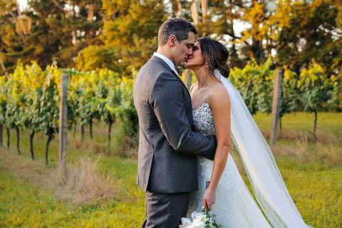 Fotógrafo de casamento em Porto Alegre - fotografo de casamento - melhor fotografo de casamento - vinícola laurentia – casamento lindo – casamento na fazenda – casamento de dia – casamento ao por do sol – por do sol lindo – melhores casamento de dia '