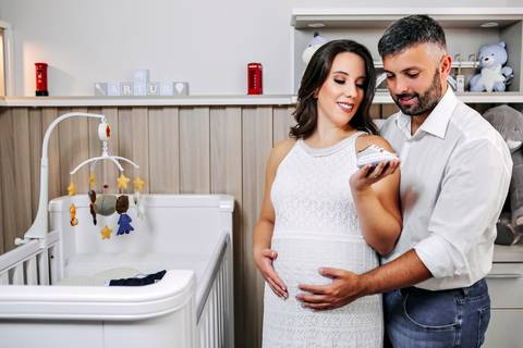 ensaio de gestante – book de gestante – fotografo de gestante – book de gestante na natureza – gestante no por sol – praça linda de porto alegre – lindas fotos de gestante com por do sol – Fábio Martins fotografo de gestante – gestante em casa '