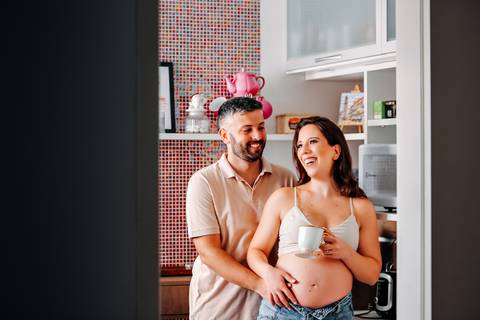 ensaio de gestante – book de gestante – fotografo de gestante – book de gestante na natureza – gestante no por sol – praça linda de porto alegre – lindas fotos de gestante com por do sol – Fábio Martins fotografo de gestante – gestante em casa '