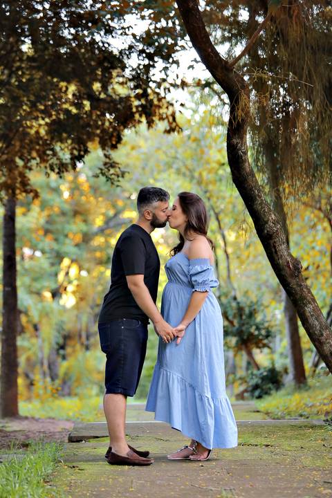ensaio de gestante – book de gestante – fotografo de gestante – book de gestante na natureza – gestante no por sol – praça linda de porto alegre – lindas fotos de gestante com por do sol – Fábio Martins fotografo de gestante – gestante em casa '