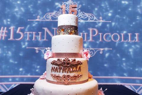 Porto Alegre – Fotos – Fotos de 15 anos – festa de 15 anos – festa linda de 15 anos – fotógrafo Fábio Martins– casa vetro – Debutantes em Porto Alegre – rafaela scazilli eventos – festa neon – melhor festa de 15 anos '