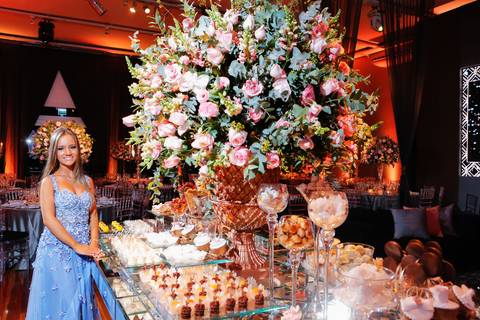 Porto Alegre – Fotos – Fotos de 15 anos – festa de 15 anos – festa linda de 15 anos – fotógrafo Fábio Martins– casa vetro – Debutantes em Porto Alegre – rafaela scazilli eventos – festa neon – melhor festa de 15 anos '