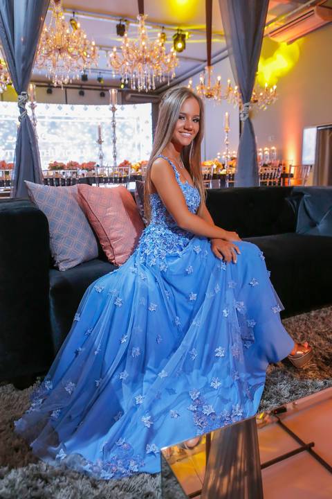 Porto Alegre – Fotos – Fotos de 15 anos – festa de 15 anos – festa linda de 15 anos – fotógrafo Fábio Martins– casa vetro – Debutantes em Porto Alegre – rafaela scazilli eventos – festa neon – melhor festa de 15 anos '