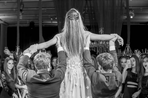 Porto Alegre – Fotos – Fotos de 15 anos – festa de 15 anos – festa linda de 15 anos – fotógrafo Fábio Martins– casa vetro – Debutantes em Porto Alegre – rafaela scazilli eventos – festa neon – melhor festa de 15 anos '