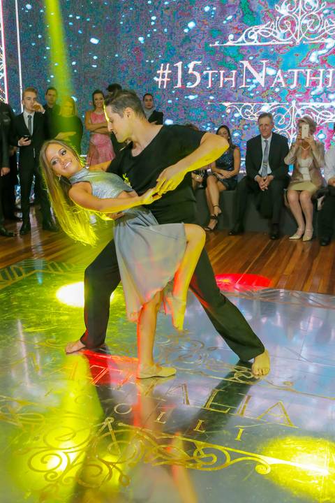 Porto Alegre – Fotos – Fotos de 15 anos – festa de 15 anos – festa linda de 15 anos – fotógrafo Fábio Martins– casa vetro – Debutantes em Porto Alegre – rafaela scazilli eventos – festa neon – melhor festa de 15 anos '