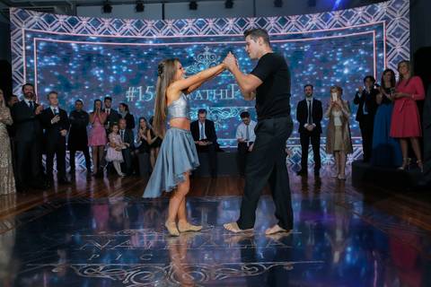 Porto Alegre – Fotos – Fotos de 15 anos – festa de 15 anos – festa linda de 15 anos – fotógrafo Fábio Martins– casa vetro – Debutantes em Porto Alegre – rafaela scazilli eventos – festa neon – melhor festa de 15 anos '