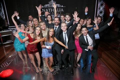 Porto Alegre – Fotos – Fotos de 15 anos – festa de 15 anos – festa linda de 15 anos – fotógrafo Fábio Martins– casa vetro – Debutantes em Porto Alegre – rafaela scazilli eventos – festa neon – melhor festa de 15 anos '