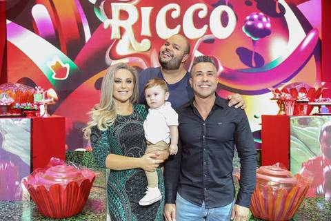 festa-de-aniversario-infantil-feita-por-fabio-martins-fotografo-de-porto-alegre-linda-fotografo infantil -  melhores fotos de aniversário - lalux - canoas '