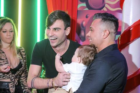 festa de aniversario-infantil feita por fabio martins-fotografo de porto alegre-fotografo infantil -  melhores fotos de aniversário - lalux - canoas - Willian Wonka - Fabrica de Chocolate - wonka golden ticket '