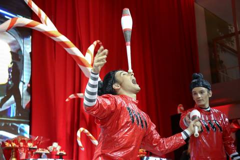 festa de aniversario-infantil feita por fabio martins-fotografo de porto alegre-fotografo infantil -  melhores fotos de aniversário - lalux - canoas - Willian Wonka - Fabrica de Chocolate - wonka golden ticket '