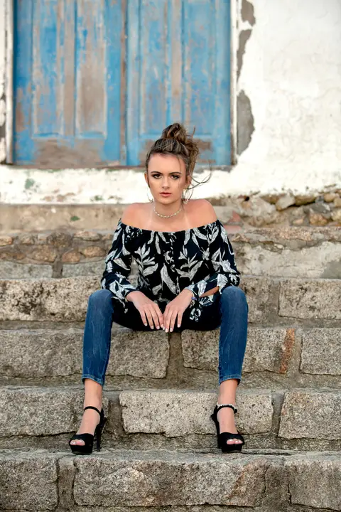 FOTOGRAFIA-NA-PRAIA-DE-GAROPABA-E-PRAIA-DO-ROSA-book de 15 anos-fotos-na-praia-do-rosa-ao-nascer-do-sol-15 Anos-nascer-do-sol-na-praia-ensaio-na-praia-santa-catarina'