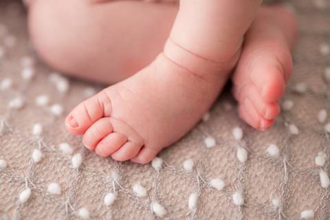 foto de bebê recém nascido. ensaio newborn'