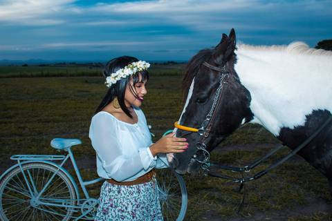 Ensaio fotográfico externo com Lais'