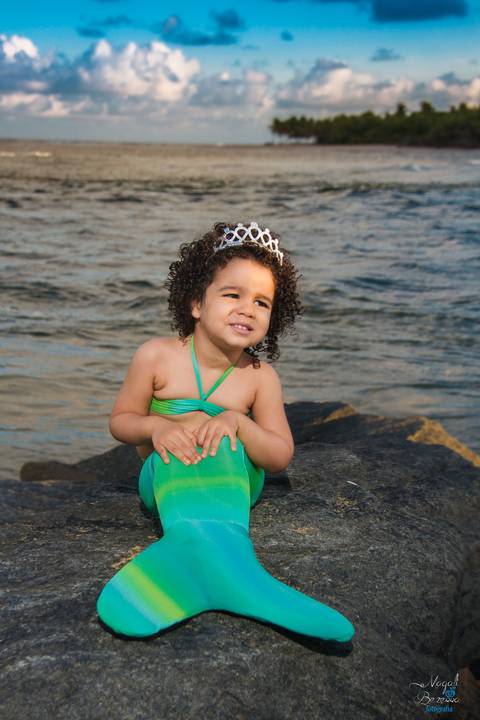 Ensaio sereia na praia Barra de jangada'