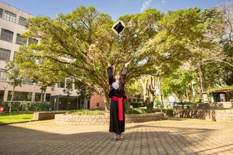 
Christian Kotoman - Fotógrafo de Formatura - Fotografia de Formatura - Porto Alegre - PUCRS ULBRA UFRGS
direito medicina odonto psicologia'