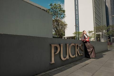 
Christian Kotoman - Fotógrafo de Formatura - Fotografia de Formatura - Porto Alegre - PUCRS ULBRA UFRGS
direito medicina odonto psicologia'