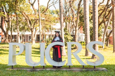 
Christian Kotoman - Fotógrafo de Formatura - Fotografia de Formatura - Porto Alegre - PUCRS ULBRA UFRGS
direito medicina odonto psicologia'