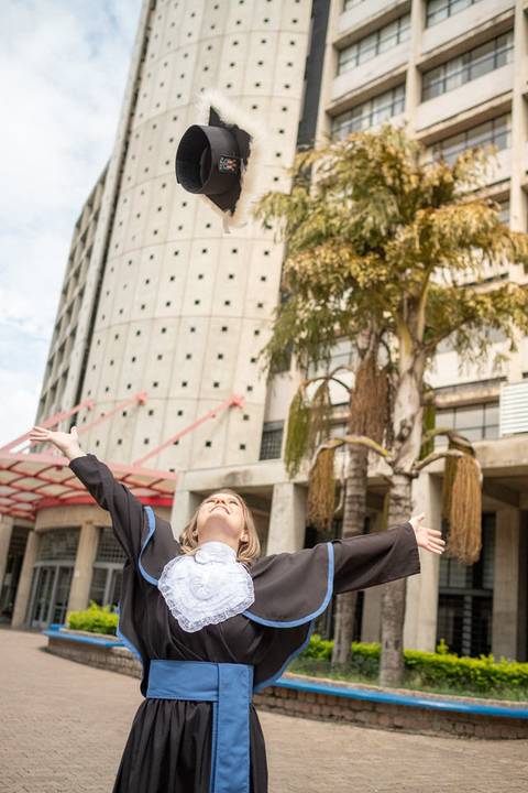 
Christian Kotoman - Fotógrafo de Formatura - Fotografia de Formatura - Porto Alegre - PUCRS ULBRA UFRGS
direito medicina odonto psicologia'