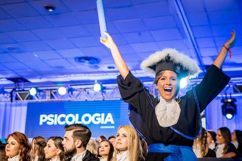 Christian Kotoman - Fotógrafo de Formatura - Fotografia de Formatura - Porto Alegre - PUCRS ULBRA UFRGS
direito medicina odonto psicologia'
