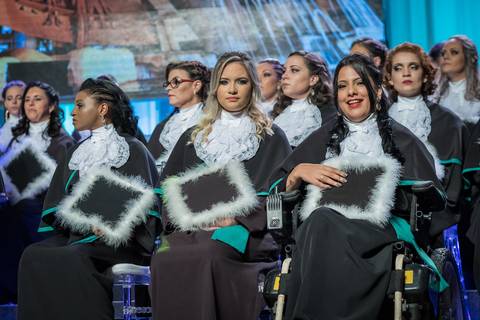 
Christian Kotoman - Fotógrafo de Formatura - Fotografia de Formatura - Porto Alegre - PUCRS ULBRA UFRGS
direito medicina odonto psicologia serviço social'
