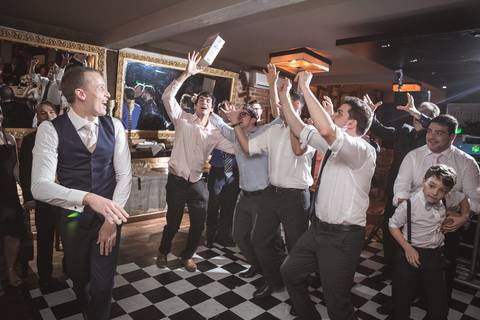 Christian Kotoman - Fotógrafo de casamentos- Fotografia de casamento - Porto Alegre - 
Igreja de Nossa Senhora das Dores - Scantinato di Peppo'