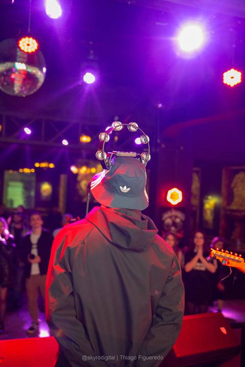 '