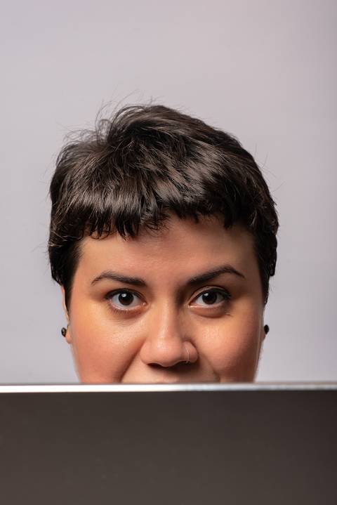 Roberta Chapetta, consultora de comunicação e produtora de conteúdo (ensaio em estúdio)'